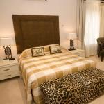 The Royal Villas