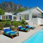 Gryphon House