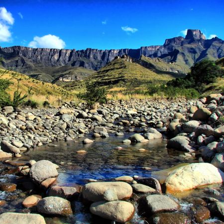 The beautiful scenery in the Drakensberg