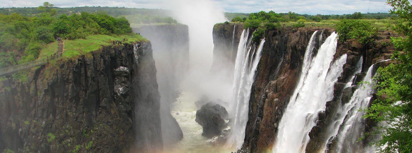 Zambezi Waterfront Lodge