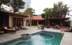 Singa Town Lodge